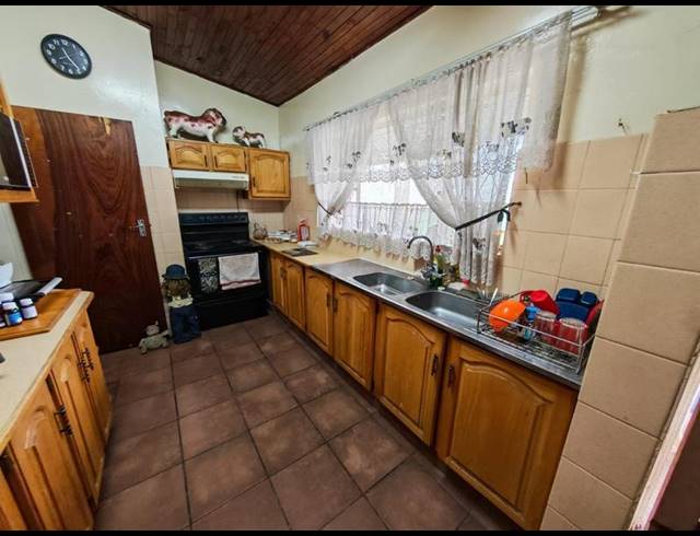 3 BEDROOM HOUSE FOR SALE IN SASOLBURG EXT 5
